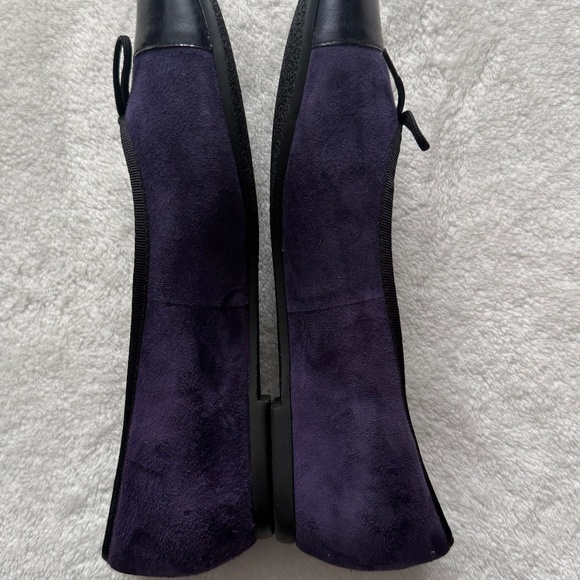 Munro Suede Purple Flats with Black Toe Cap - Picture 9 of 9
